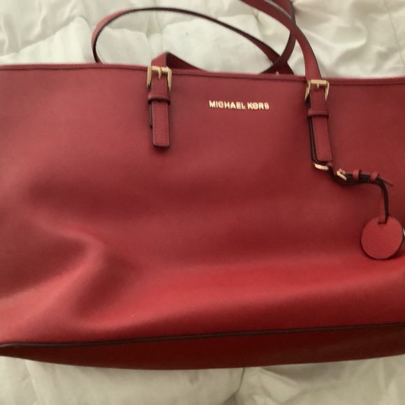 Brunelleschi cuchinelli Cashmere sweater,  coach bags, shinola bag, Kate spade - Picture 2 of 7